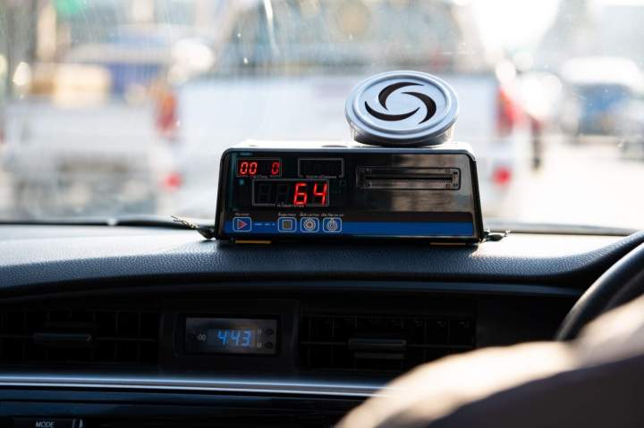 Intérieur confortable d'un taxi Renault Trafic 8 places en Martinique